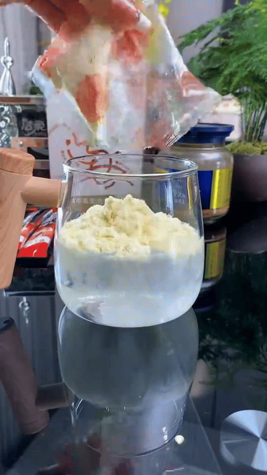 Automatische Rühr-Kaffeetasse aus Glas – 400 ml, USB-C, Wiederaufladbar